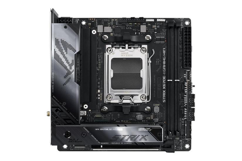ROG Strix X670E-I Gaming WiFi bundkort